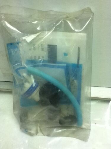 JOHNSON CONTROLS R400-4 MINIATURE PRESSURE REGULATOR