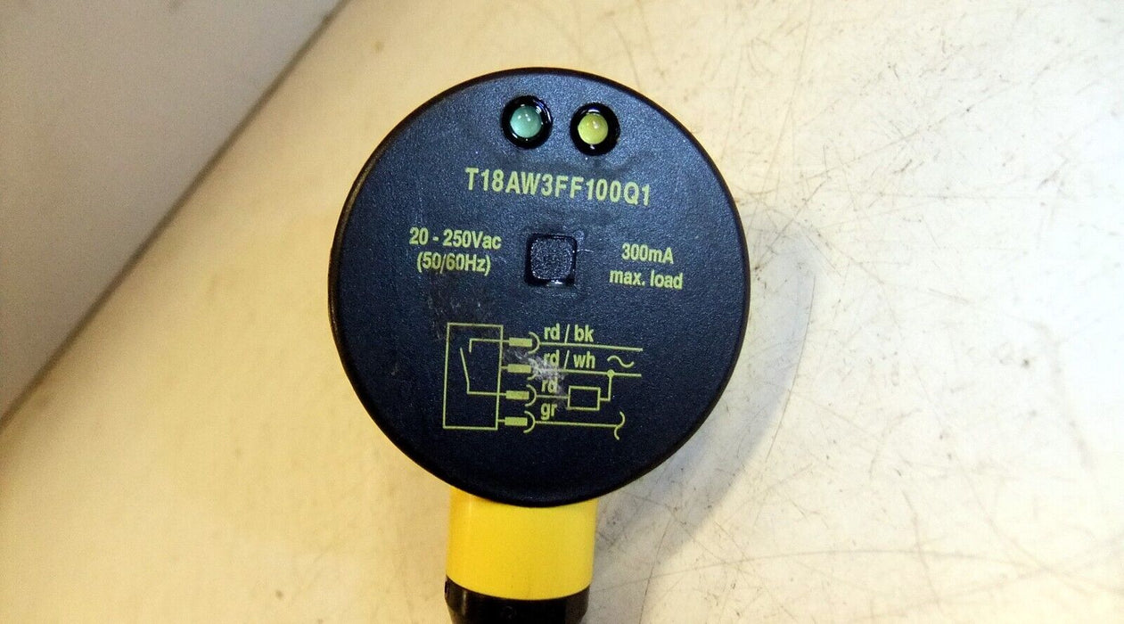 Banner Engineering T18AW3FF100 Q1 Quick Disconnect Photo Sensor