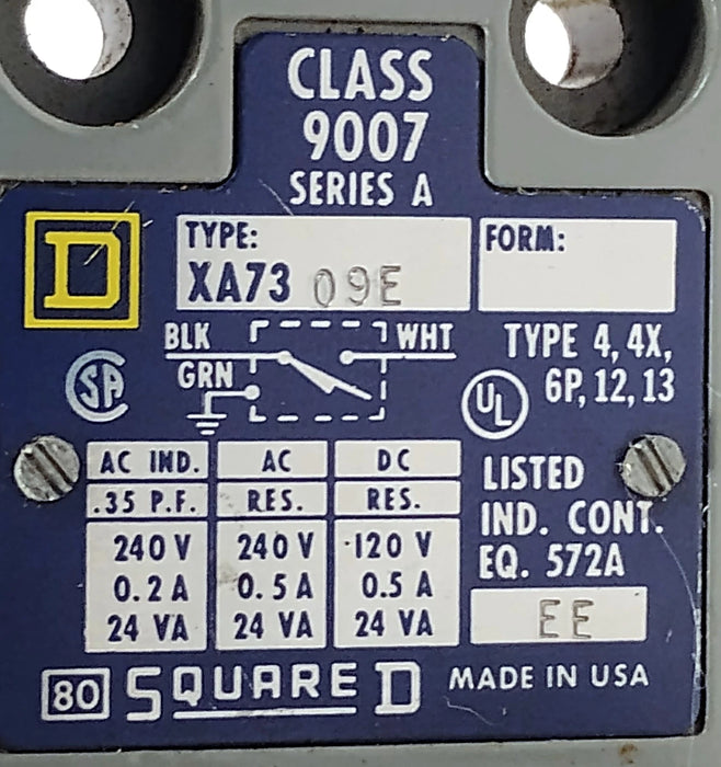 Square D 9007XA7309E 120 VDC/240 VAC 0.5 A Plunger Style Limit Switch