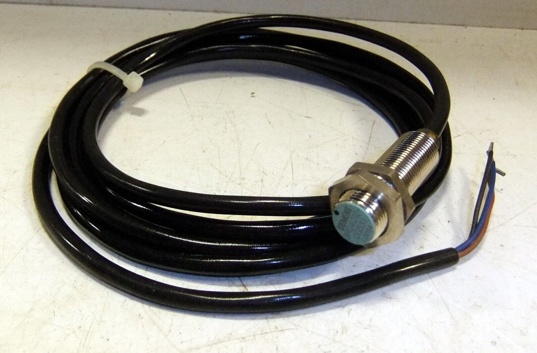 Siemens 3RG4012-0GB33 Proximity Switch