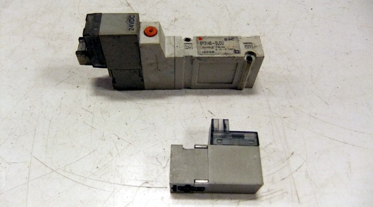 SMC SY3140-5LOU Valve and Extra Endpiece