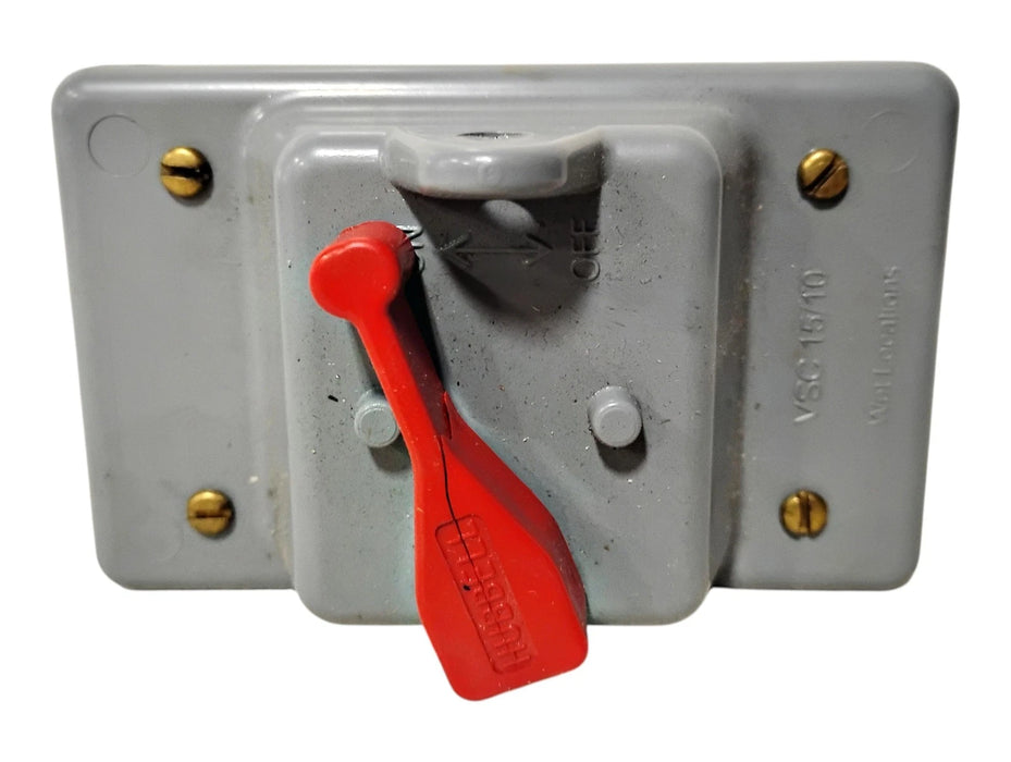 Hubbell HBL13R23 600 V 30 A 3 P 20 HP Manual Motor Disconnect Switch