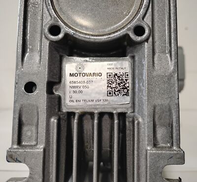 Motovario TS71B4 230/400 V AC Electric Motor w/ NMRV 050 30:1 Gear Reducer