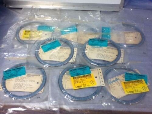 LOT OF 8 FLEXITALLIC LOT OF 8 FLEXITALLIC GASKETS