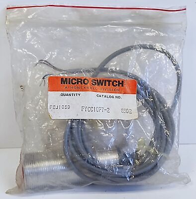 MICRO SWITCH FYCC10P7-2 Inductive Proximity Sensor
