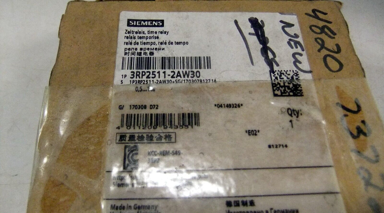 Siemens 3RP2511-2AW30 Time Relay