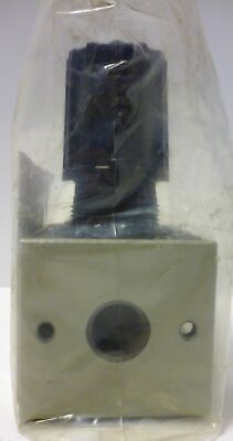 ASCO R22K-03G Numatics Air Pressure Regulator with Gauge
