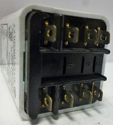 Allen-Bradley 700-HS12AA1 Adjustable Time Delay Relay