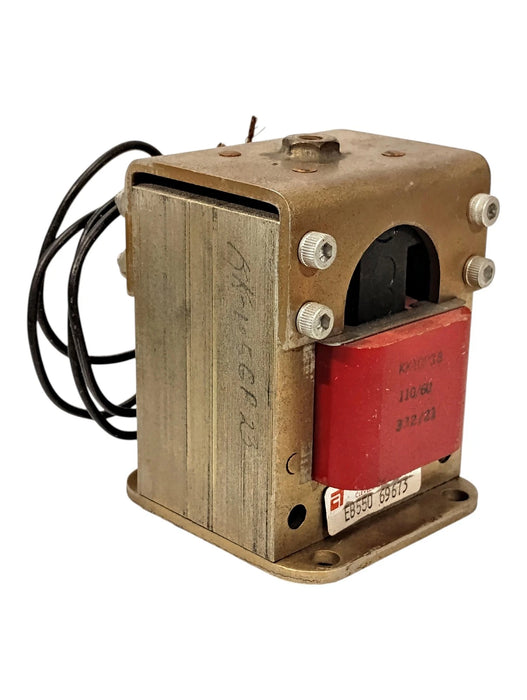 NAMCO EB550-69673 110 V AC Push-Type Linear Solenoid