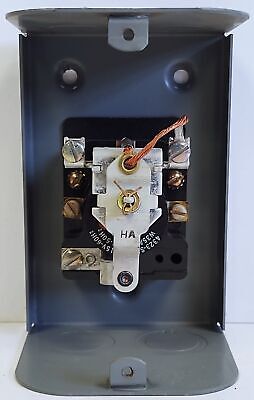Square D 8501-CG13 Relay in Enclosure
