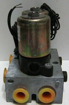Parker MBD047DC621A Dual Solenoid Valve