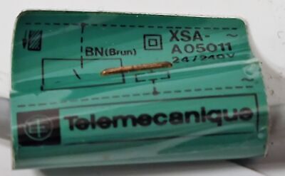 Telemecanique XSA-A05011 Inductive Proximity Sensor