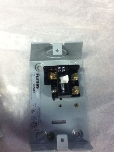 Furnas 5OAA3D Pushbutton