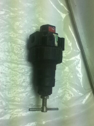 SPEEDAIRE 1Z696C REGULATOR