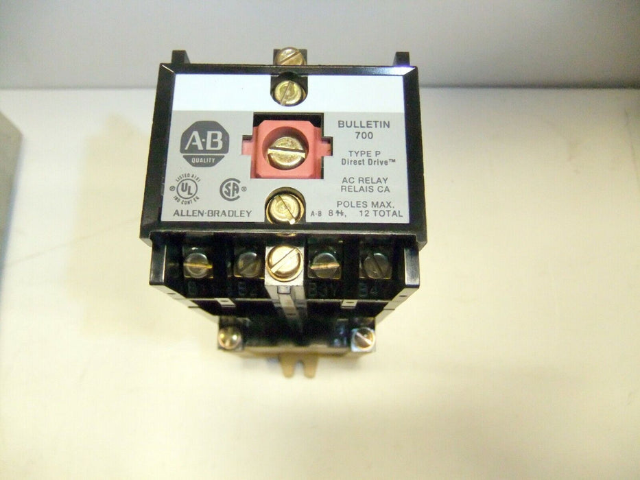 Allen-Bradley 700-P800A1 SER B HEAVY DUTY RELAY