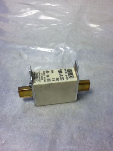 LOT OF 5 USED SIBA 100A FUSE LINKS