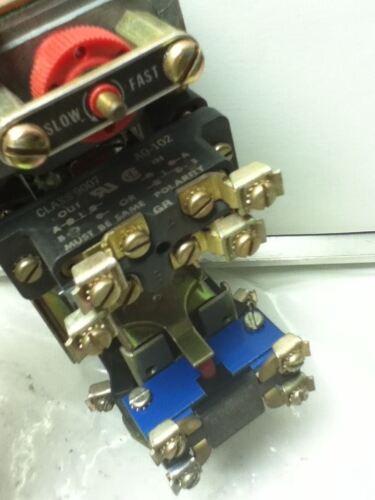 Square D 9050-B0-2E TIMER