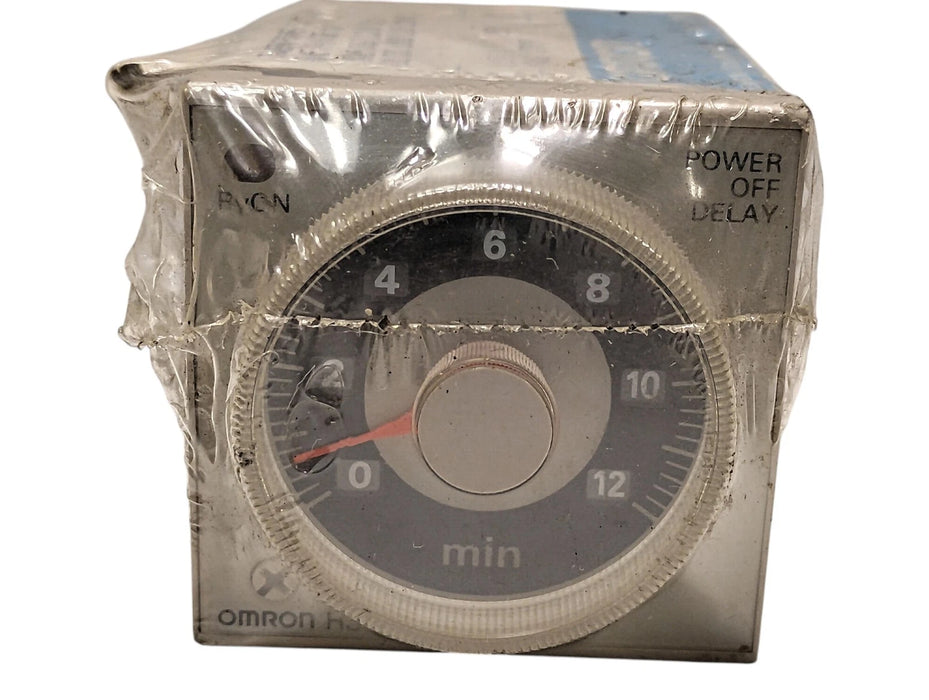Omron H3CR-H8L 100-120 V AC 0-12 min Timer Module