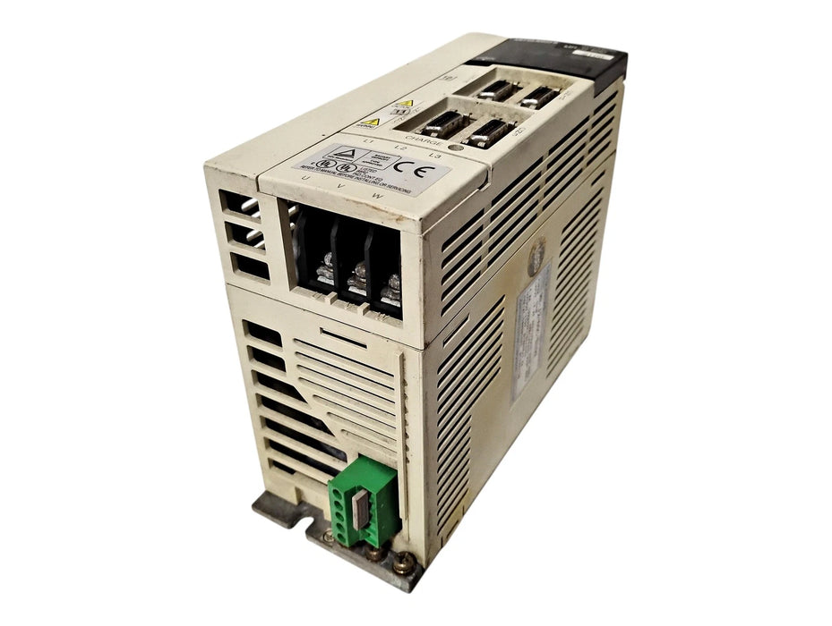Mitsubishi MR-J2-60C-S100 200-230 V 600 W AC Servo Drive