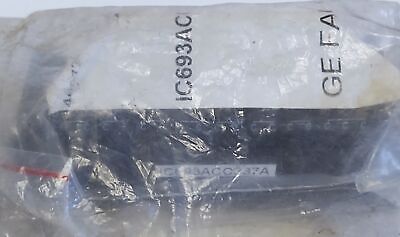 GE Fanuc IC693ACC337A 44A726261-007 R01 Terminal Block Base.