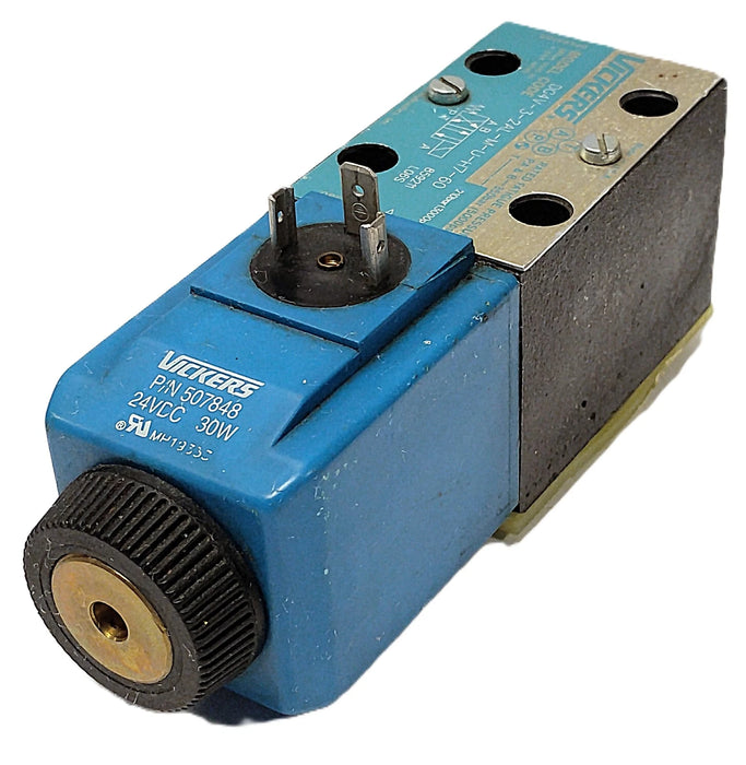 Vickers DG4V-3-2AL-M-U-H7-60 210 bar Solenoid Valve w/ 24 V DC Coil