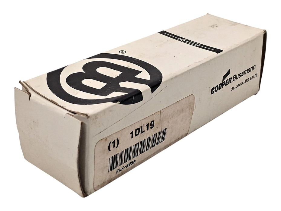 Bussmann FWX-225A 250 V AC/DC 225 A Current-Limiting Very Fast-Acting Fuse
