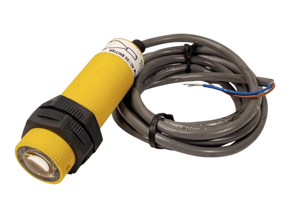 Banner Engineering SMA30PEL 10-30VDC/12-240VAC LED Infrared Proximity Sensor