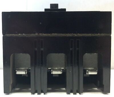 GE TED134030 3 Pole 480 V AC 250 V DC 30 A Molded Case Circuit Breaker