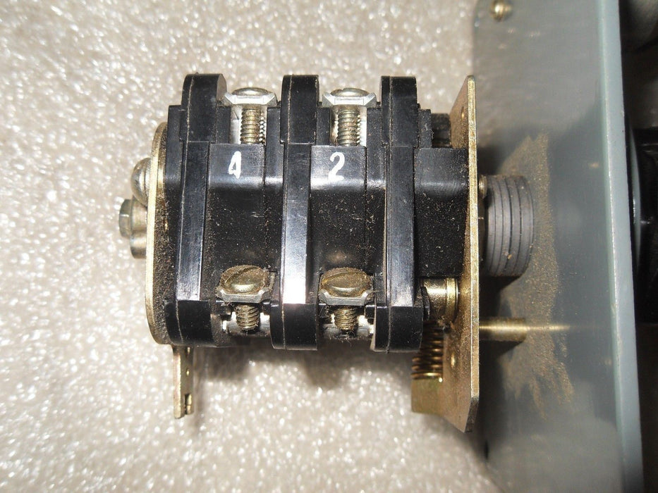 Allen-Bradley 806-DS-2515 Lockable Rotary Drum Switch