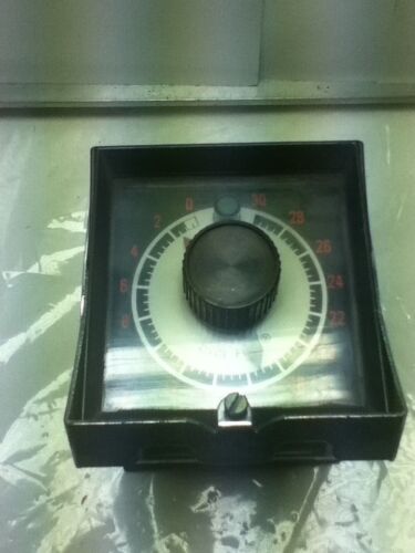 EAGLE SIGNAL HG105A601 TIMER- NO BOX