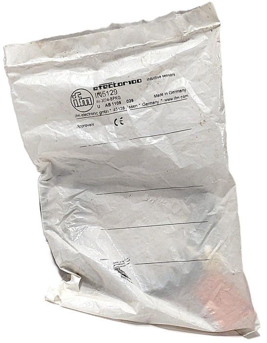 Efector IN-3004-BPKG IN5129 10-36 V DC Inductive Proximity Sensor
