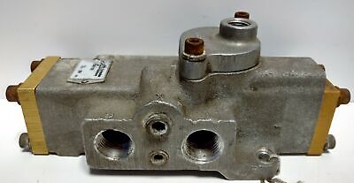 Parker L70441102 Valve