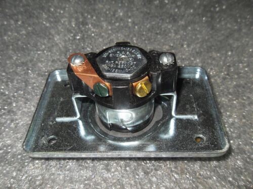 T&B RUSSELLSTOLL 8008 EVER-LOK RECEPTACLE