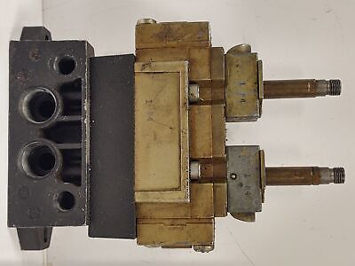 Ross Controls 6076B2308 472K77 Solenoid Valve Assembly No Coils