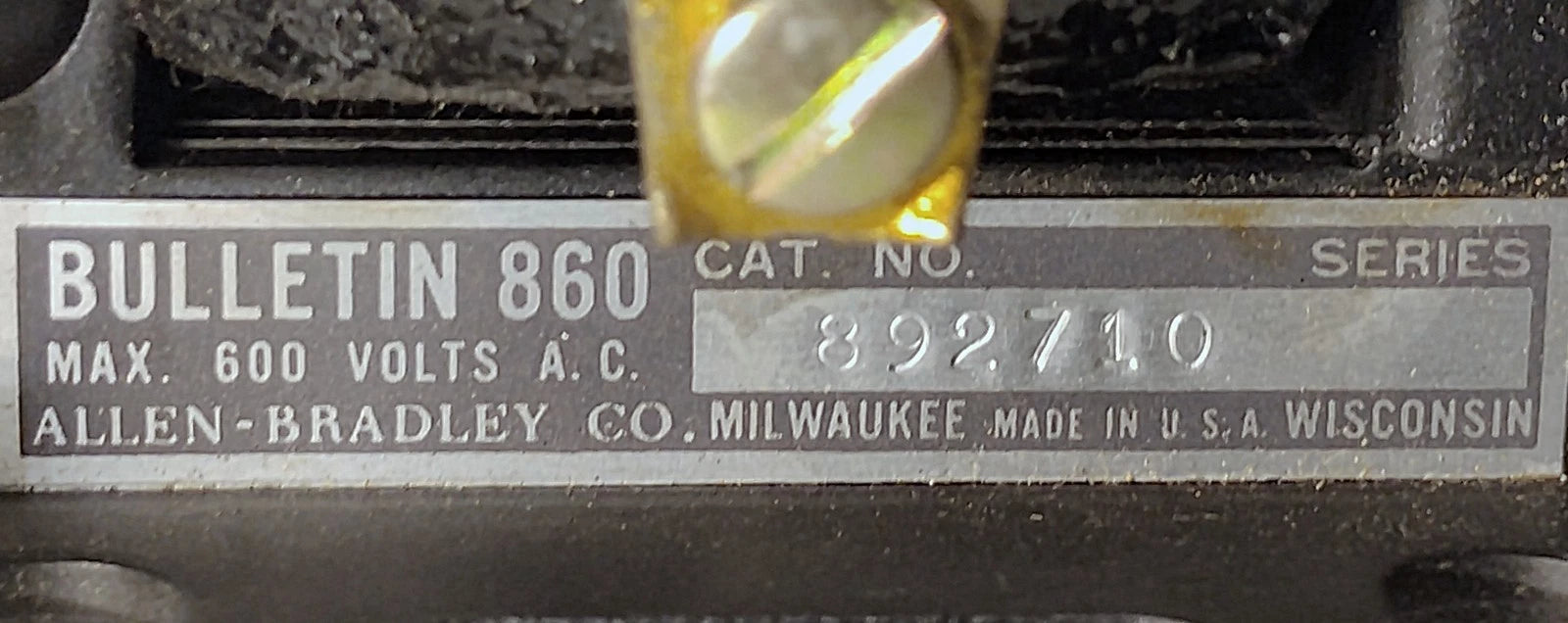 Allen-Bradley 892710 440 V AC Push/Pull-Type Linear Solenoid w/ 45A217 Coil