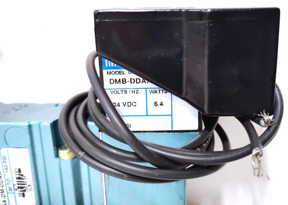 MAC Valves 423A-BAA-DM-DDAA-1CM 24 V DC 1/4 in NPTF 5/2 4-Way Solenoid Valve