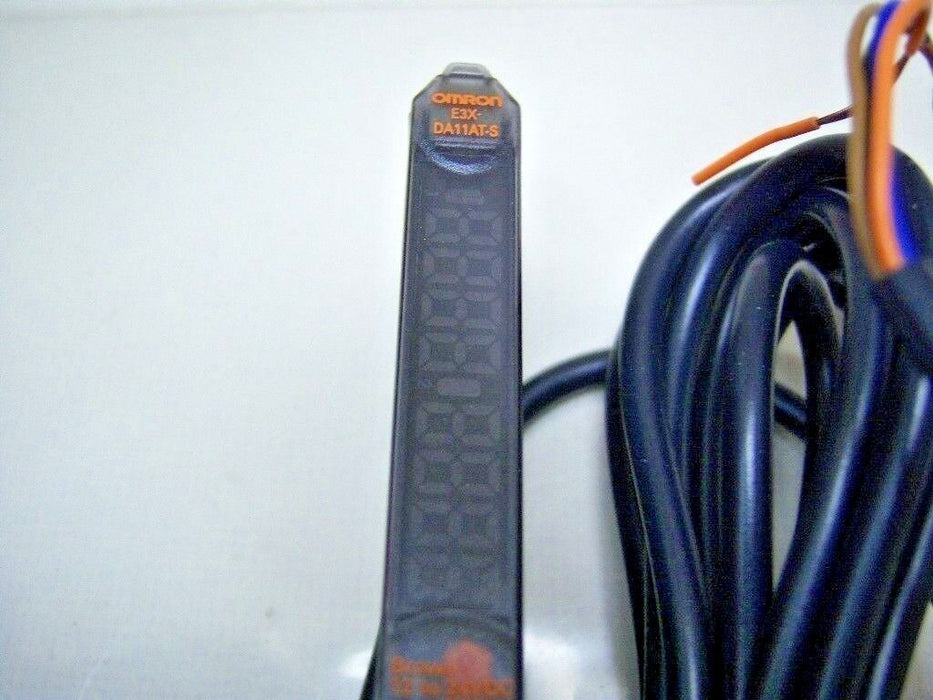 Omron Photoelectric Switch E3X-Da11At-S 12-24 Vdc