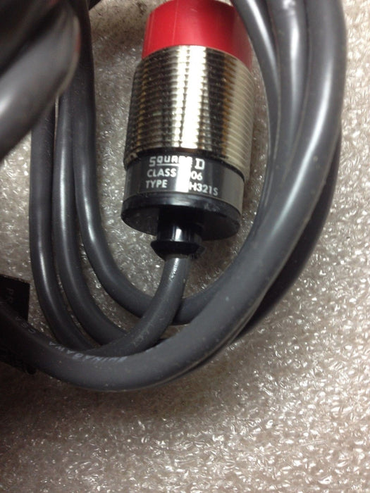 Square D 9006-PJH321S Proximity Switch