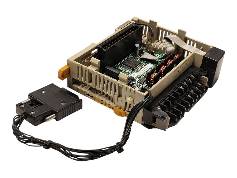 Omron COM1-DA021 10 V PLC Analog Output Module