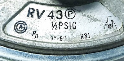 Maxitrol RV43 1/2 PSIG Gas Regulator