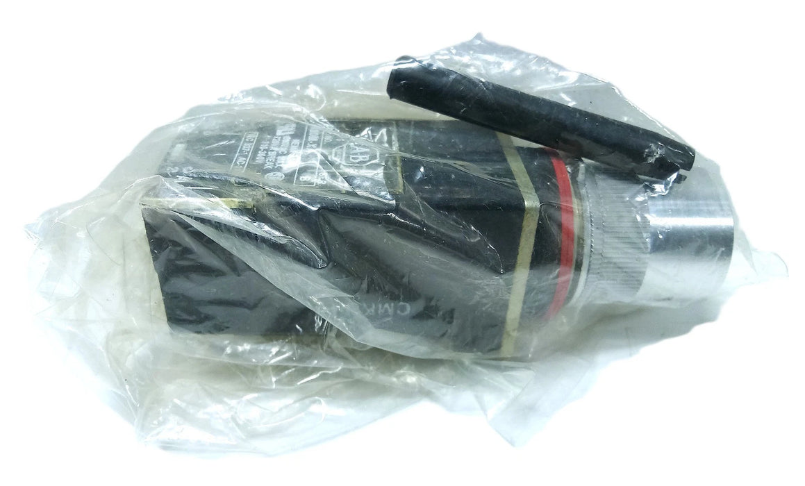 Allen-Bradley 800MR-PA16BA Blue Illuminated Pushbutton w/ 120 V AC Transformer