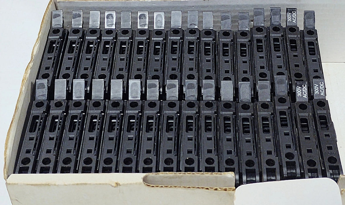 Allen-Bradley 1492-WFB4 300 V Fusible Terminal Blocks