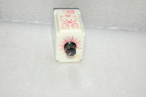 DAYTON TIME DELAY RELAY 5X828F