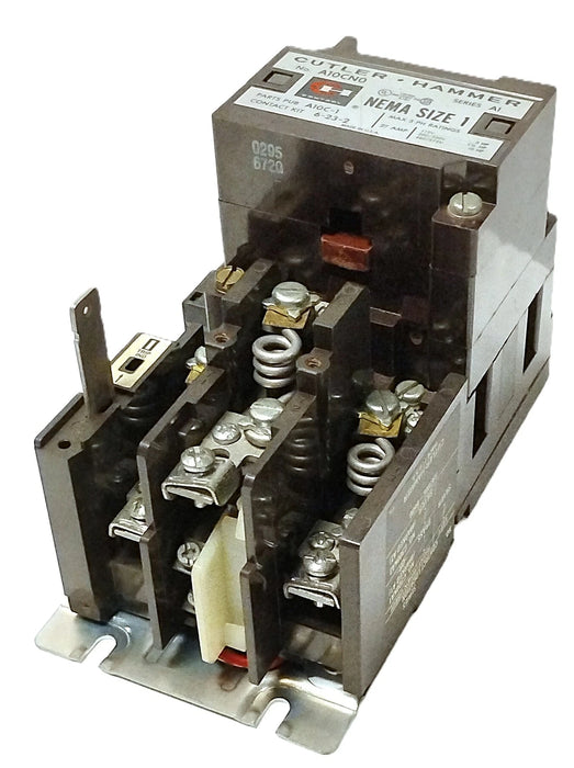 Cutler-Hammer A10CN0 600 V 27 A 3-Pole NEMA Size 1 Starter w/ 110/120 V Coil