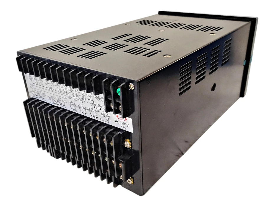Honeywell DCP7115GWF15010H0 120 V DCP 700 Digital Control Programmer
