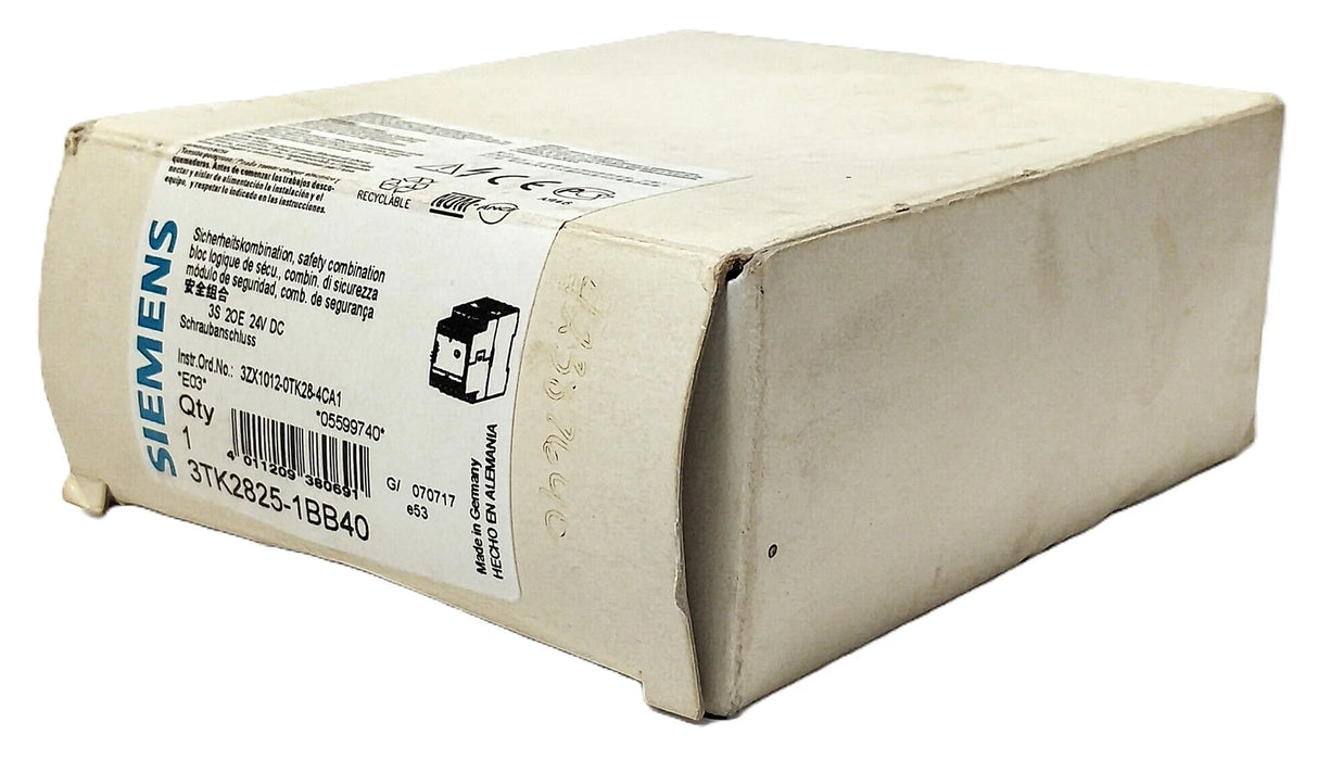 Siemens 3TK2825-1BB40 300 V AC 6 A Dual Channel Safety Relay w/ 24 V DC Coil