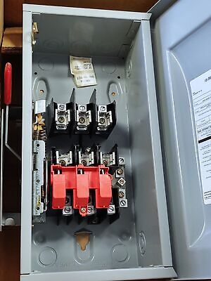 Siemens GF322N 240VAC/250VDC Safety Switch in NEMA Type 1 Enclosure