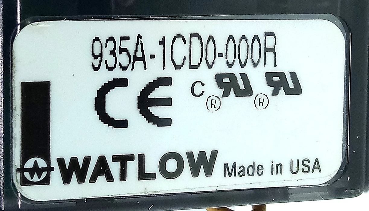 Watlow 935A-1CD0-000R 100-240 V AC 4 Temperature Controller w/ 4 Digit Display