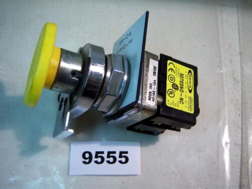 Rees Push Button Yellow W/ Padlock 40102-104