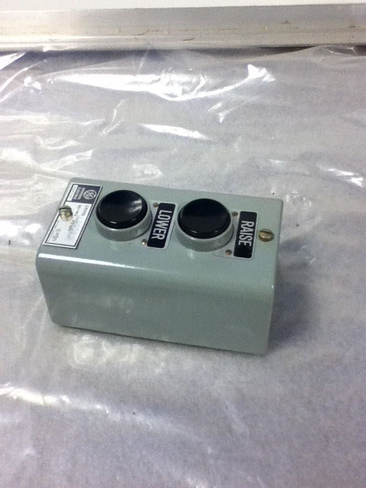 GE CR2943NA102B Control Station